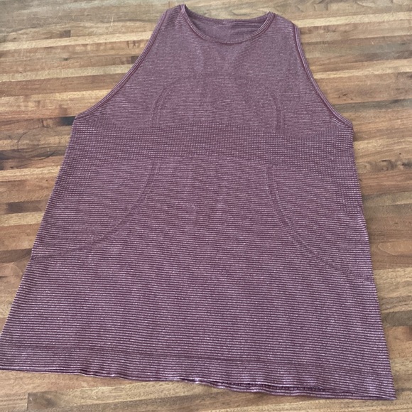 Lululemon Run: Swiftly Tech Racerback size 10 - Picture 2 of 6
